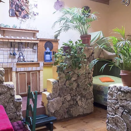 לינה וארוחת בוקר Casa Pedro